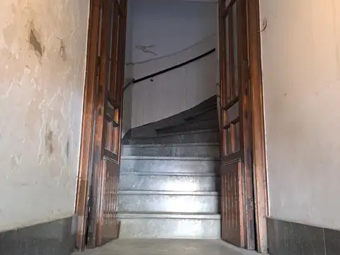 Depto Tipo Casa en Alquiler en Colegiales, $ 2.000.000
