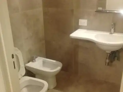 Departamento en Venta con 1 cochera