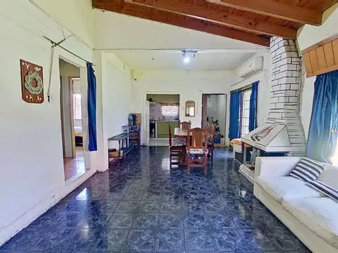 Casa en Venta en Gonzalez Catan, USD 55.000