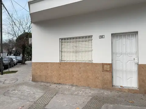PH 2 ambientes, entrada independiente, muy luminoso