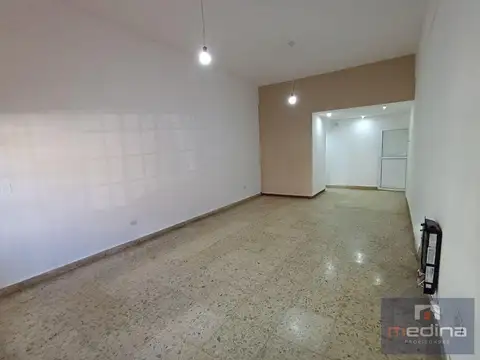 ALQUILER PH 3 AMB EN DON TORCUATO - ENTRADA INDEPENDIENTE Y GRAN JARDÍN