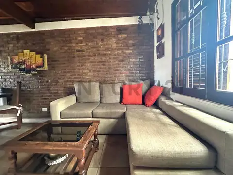 CASA EN VENTA BARRIO NATANIA 45 LUJAN DE CUYO