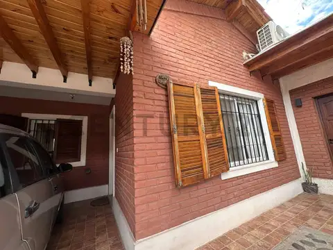 CASA EN VENTA BARRIO NATANIA 45 LUJAN DE CUYO