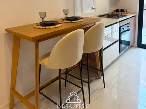 Depto Tipo Casa 4 ambientes con 2 baños