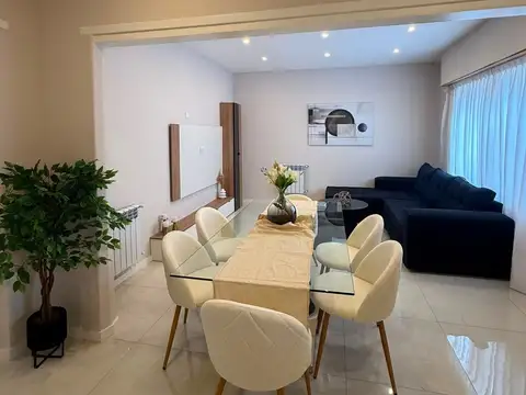 Depto Tipo Casa en Venta de 3 dormitorios