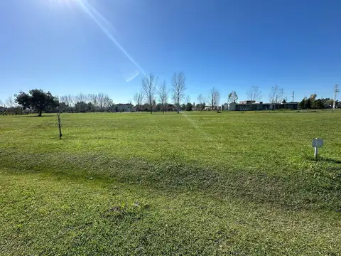 LOTE DE 2500 M2 EN VENTA FINCAS DE SAN VICENTE GOLF