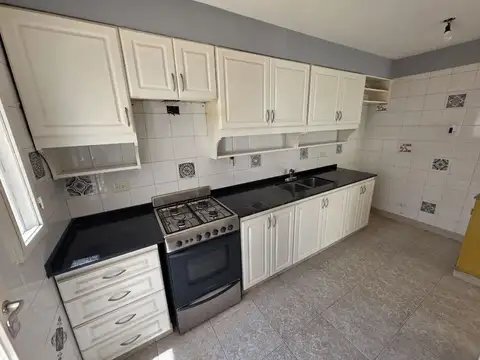 Depto Tipo Casa en Venta al Oeste