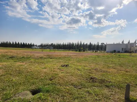 Terreno en Venta de 2395,0 m2