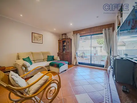 Depto Tipo Casa en Venta 75 años
