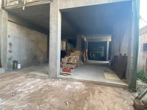 Galpón 1200m2 En Venta Zona Industrial, Lomas Del Mirador