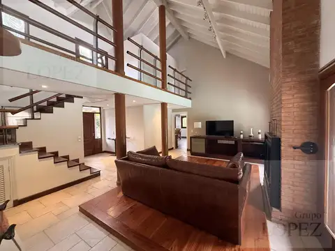 Casa amoblada en alquiler en La Deseada – Ezeiza | 5 amb. | Pileta y quincho