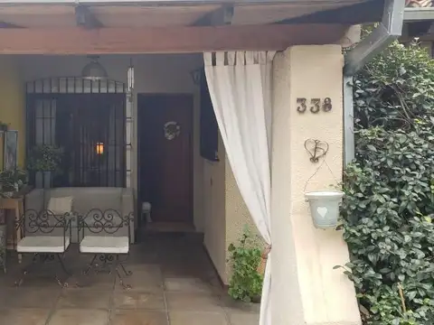 Casa en Venta en Ciudad Jardin Del Palomar, USD 190.000