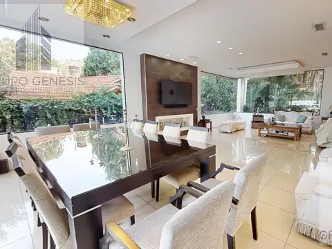 VENTA CASA SAN 5 AMBIENTES CON PILETA EN CARLOS COUNTRY CLUB