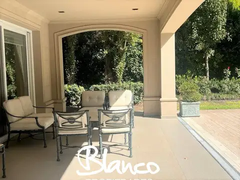 Casa en Venta en Highland Park Country Club, USD 1.800.000