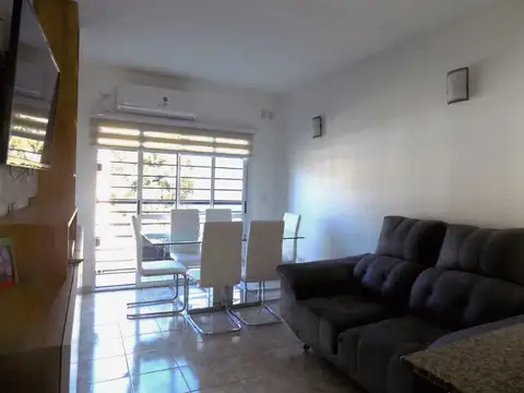 Depto Tipo Casa en Venta de 2 ambientes
