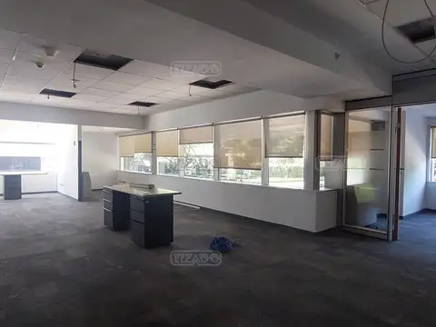 Oficina en Alquiler 20 años