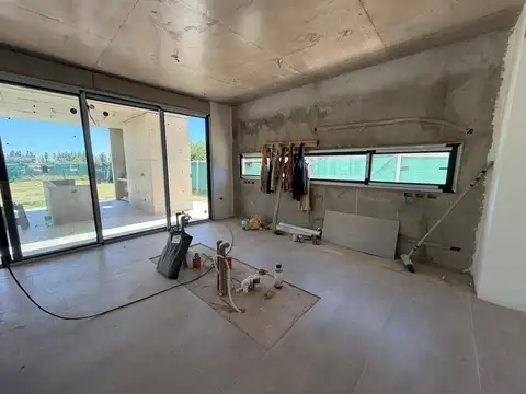 Casa en Venta al Oeste