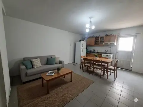 ALQUILER  DUPLEX  GUAYMALLEN  UNIMEV