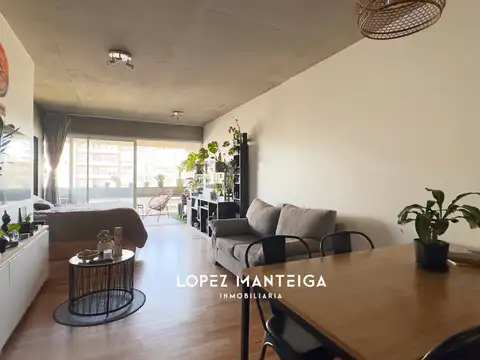 Monoambiente con balcón Venta en Villa Urquiza