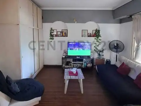 mendoza 200, Piso 0