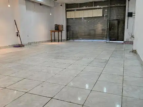 Local en Venta en Monserrat, USD 120.000