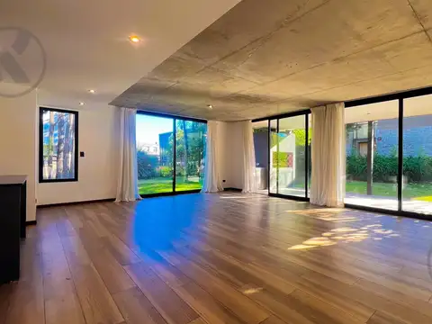VENTA | CASA MODERNA DE 4 AMBIENTES | EN BARRIO LAS PRUNAS |
