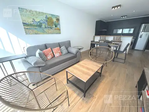 Departamento en venta.2 ambientes. z/ Plaza Mitre. Semipiso. Externo. Balcòn. Excelente calidad