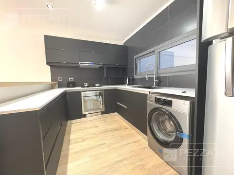 Departamento en venta.2 ambientes. z/ Plaza Mitre. Semipiso. Externo. Balcòn. Excelente calidad
