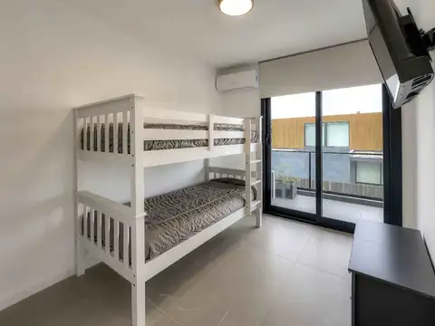 Depto Tipo Casa 4 ambientes con 3 baños