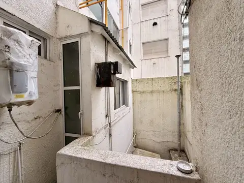2 Ambientes Reciclado a 50mts del mar 