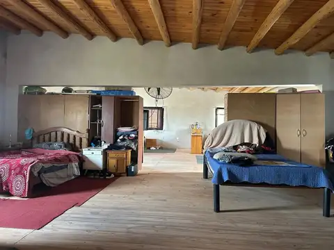 Vendo Casa en Barrio Jardín Lomas de Chacras