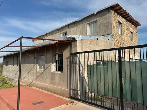 Jardín Lomas de Chacras 1000
