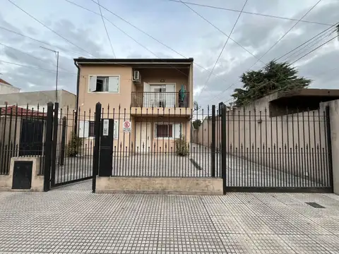 Leandro N. Alem, Florencio Varela 500
