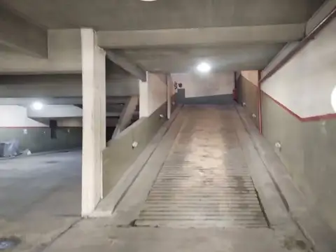 Cochera privada sin Expensas en alquiler Barracas