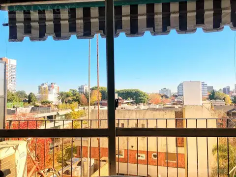 Departamento 4 ambientes con 2 baños