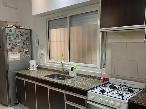 Depto Tipo Casa 5 ambientes con 3 baños