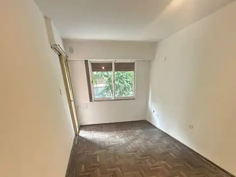 Alquilo Depto 2 Dor. Con Terraza y Balcon. Bv. Illia 250