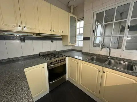 Departamento 4 amb con dependencia y baulera APTO CREDITO