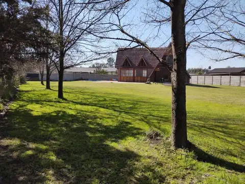 Casa en Venta en Francisco Álvarez, USD 200.000