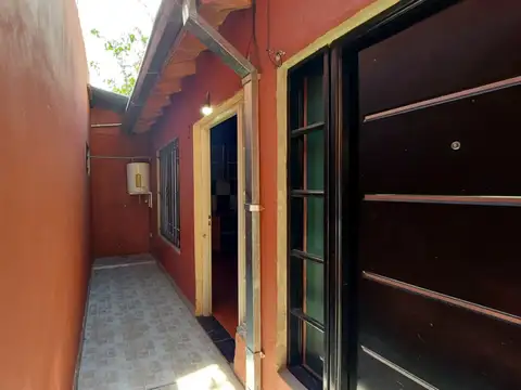 Gobernador Arana 2700, Piso PB