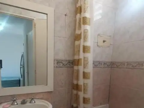 Lavalleja e/ Lerma y Jufré