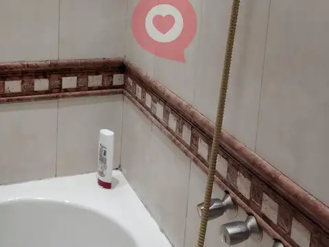 Departamento 4 ambientes con 2 baños