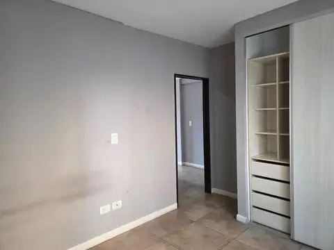 Departamento en Alquiler en Villa Pueyrredon, $ 900.000