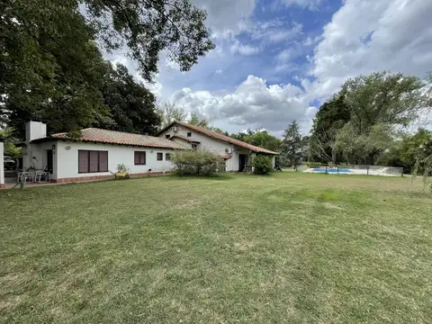 Chacra de 6ha con infraestructura ecuestre en Venta en Manzanares