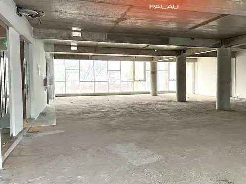 Oficina en Alquiler al Este