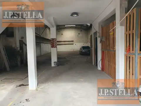 Galpon en Venta 10  mts Frente