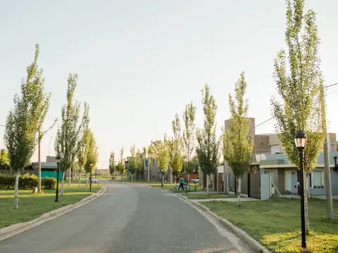 Terreno en Venta en Soldini, USD 27.100