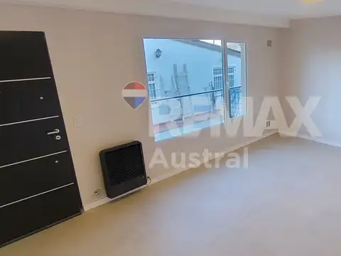 Depto Tipo Casa en Alquiler de 3 ambientes
