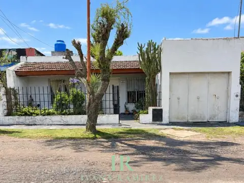 Se Vende Casa de 3 Ambientes - FINANCIA - Parque Lasa, Luján