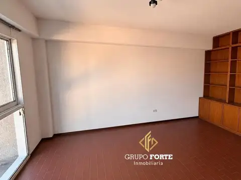 Belgrano 100, Piso 6